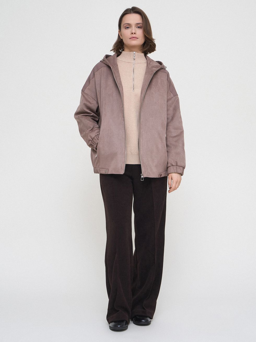 КОЖАНАЯ КУРТКА ЖЕНСКАЯ, СЕРАЯ