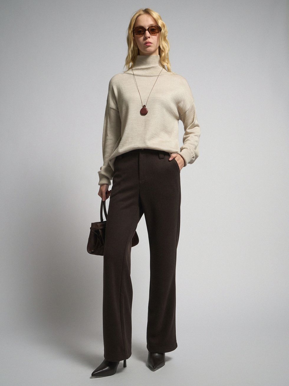 БРЮКИ ЖЕНСКИЕ, ТЕМНО-КОРИЧНЕВЫЕ