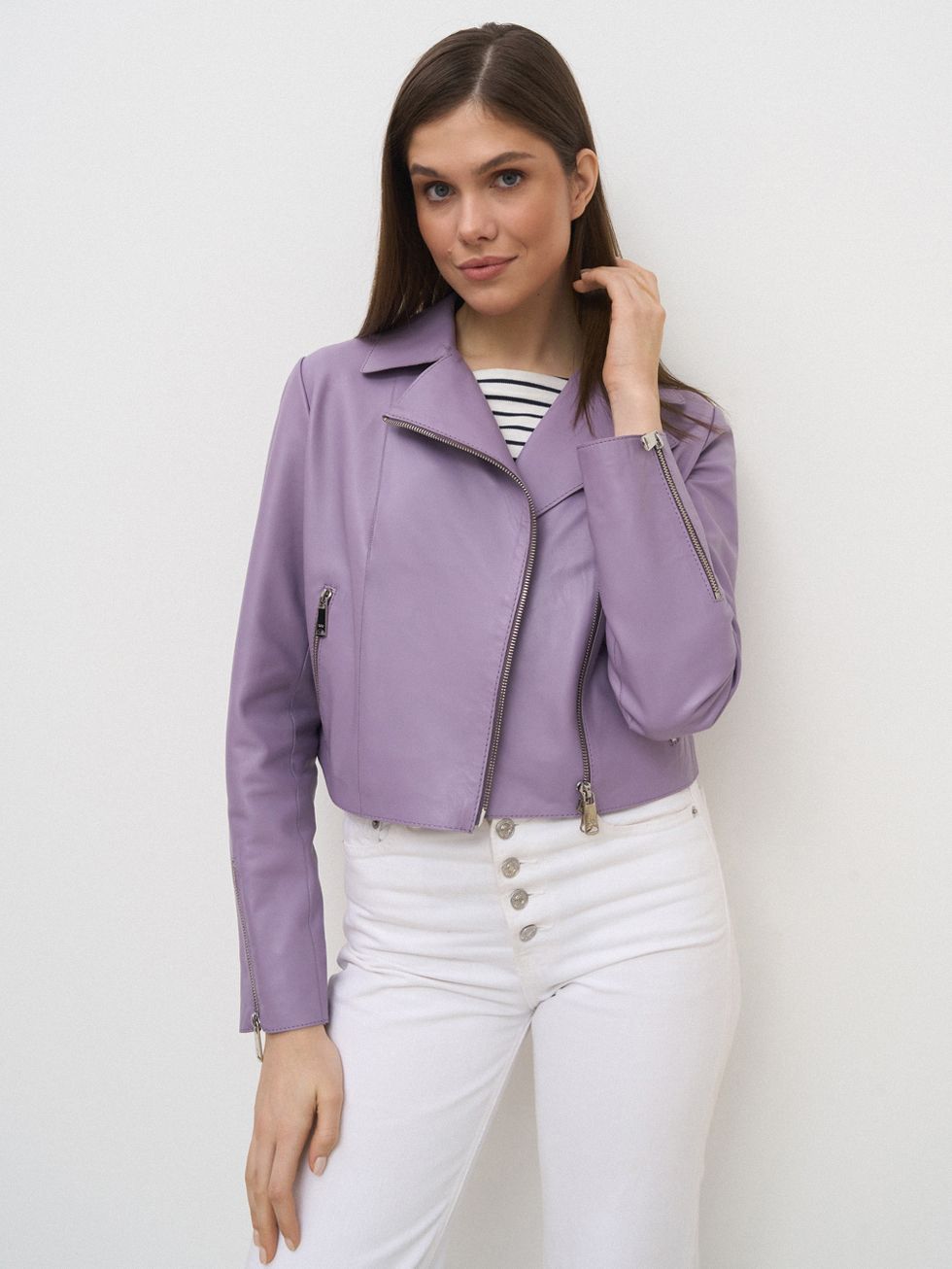КОЖАНАЯ КУРТКА ЖЕНСКАЯ, ФИОЛЕТОВАЯ