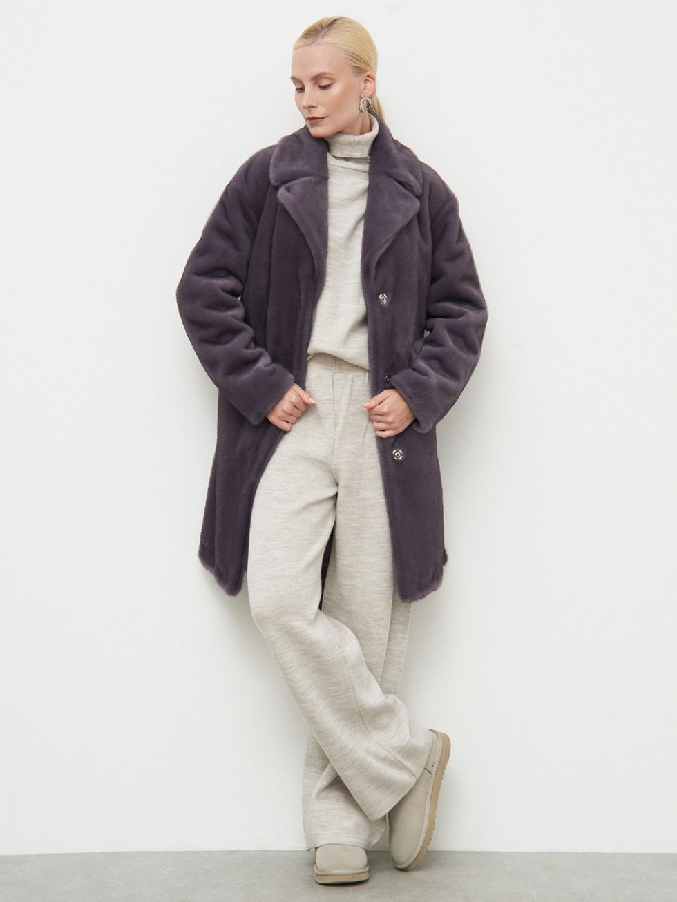 ШУБА ФИОЛЕТОВАЯ, ШЕРСТЬ И ПОЛИЭСТЕР