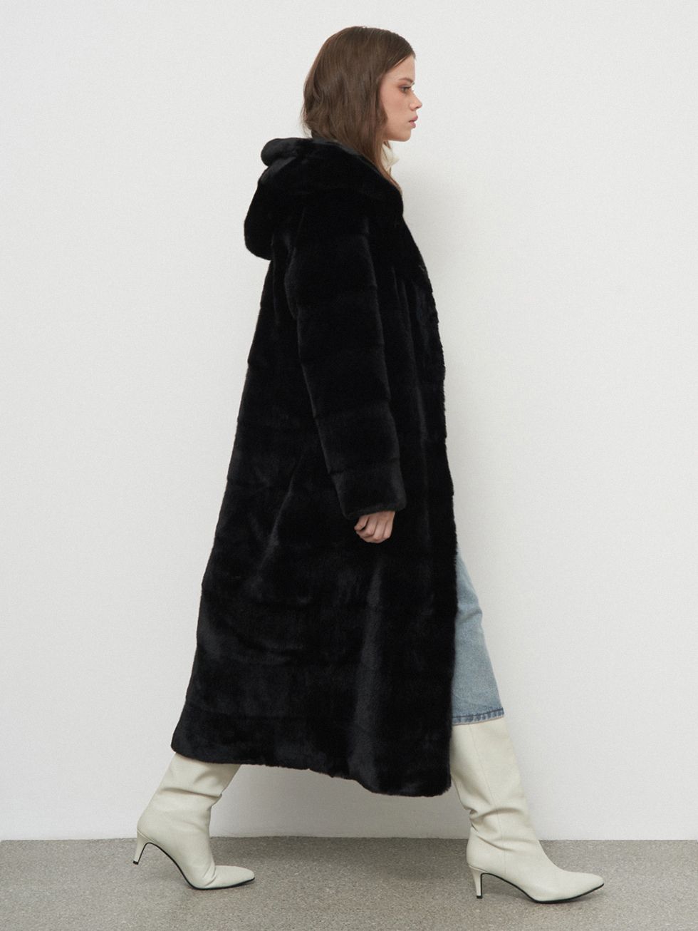 ШУБА ЧЕРНАЯ, ЭКО-МЕХ