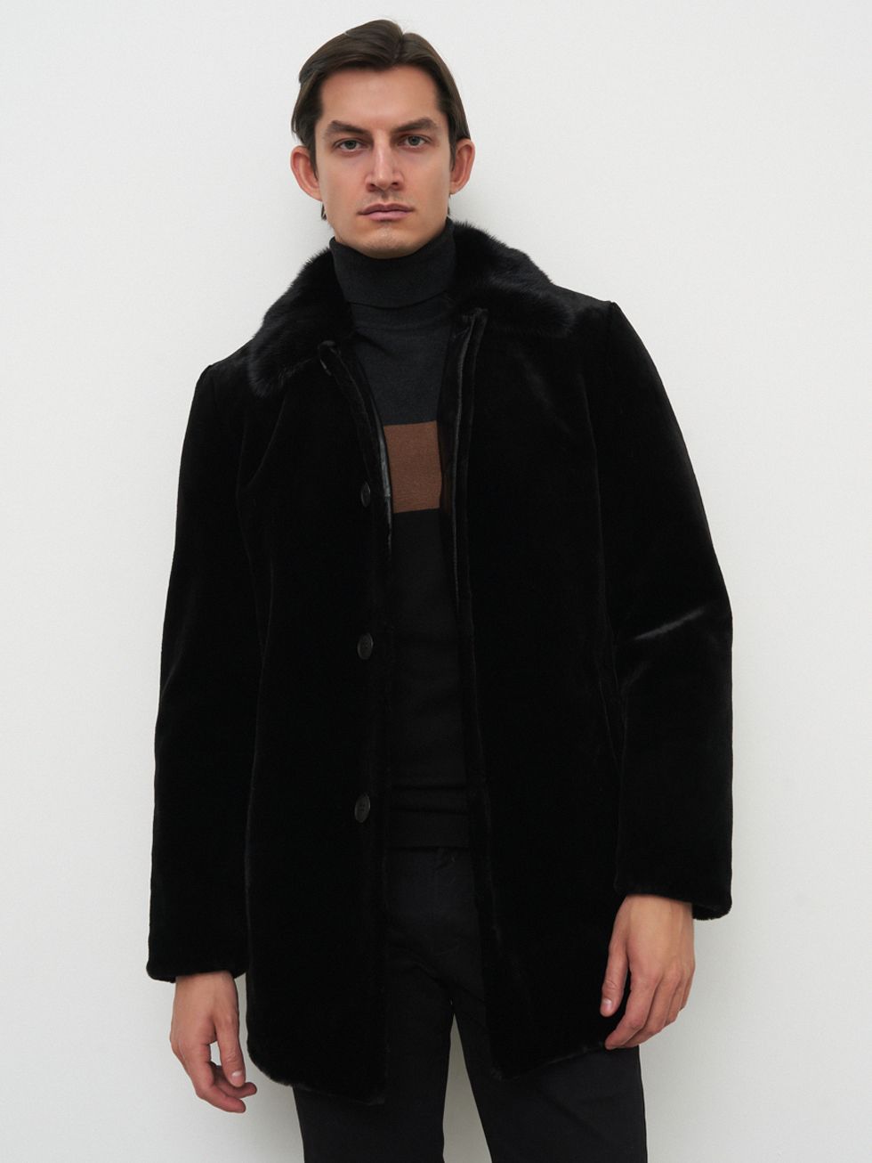 ШУБА МУЖСКАЯ, ЧЕРНАЯ, ЭКО-МЕХ
