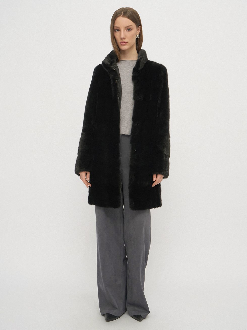 ШУБА ЧЕРНАЯ, МЕХ НОРКА