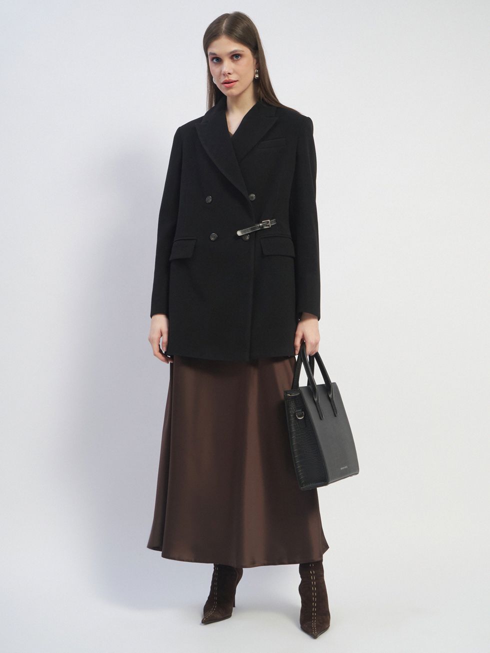 ТЕКСТИЛЬНАЯ КУРТКА ЖЕНСКАЯ, ЧЕРНАЯ