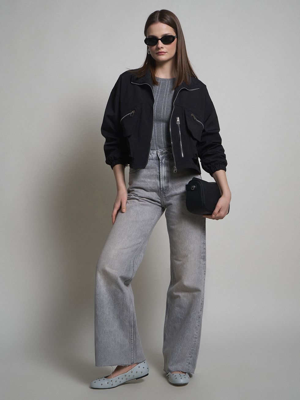 ВЕТРОВКА ЖЕНСКАЯ, ЧЕРНАЯ