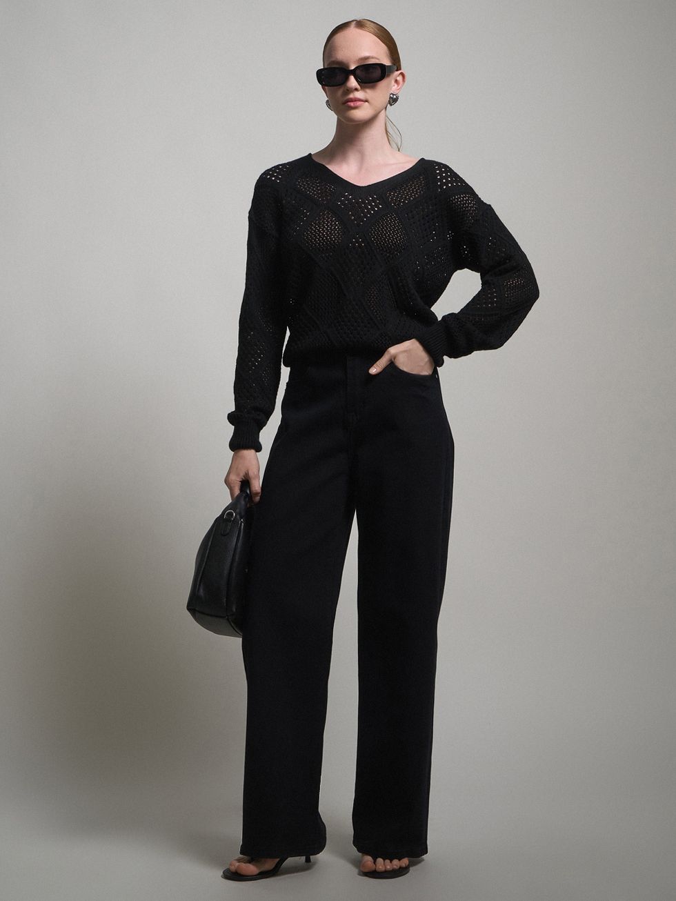 ДЖИНСЫ ЖЕНСКИЕ, ЧЕРНЫЕ