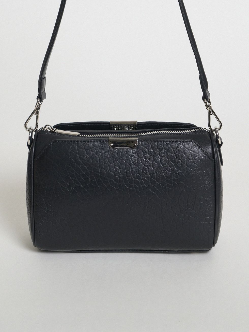 СУМКА ЖЕНСКАЯ, ЧЕРНАЯ