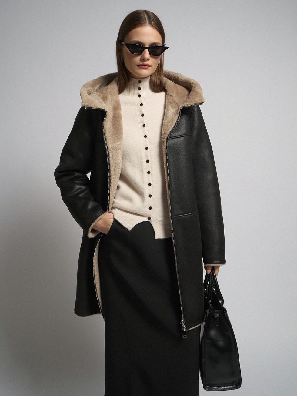 ДУБЛЕНКА ЖЕНСКАЯ, ЧЕРНАЯ