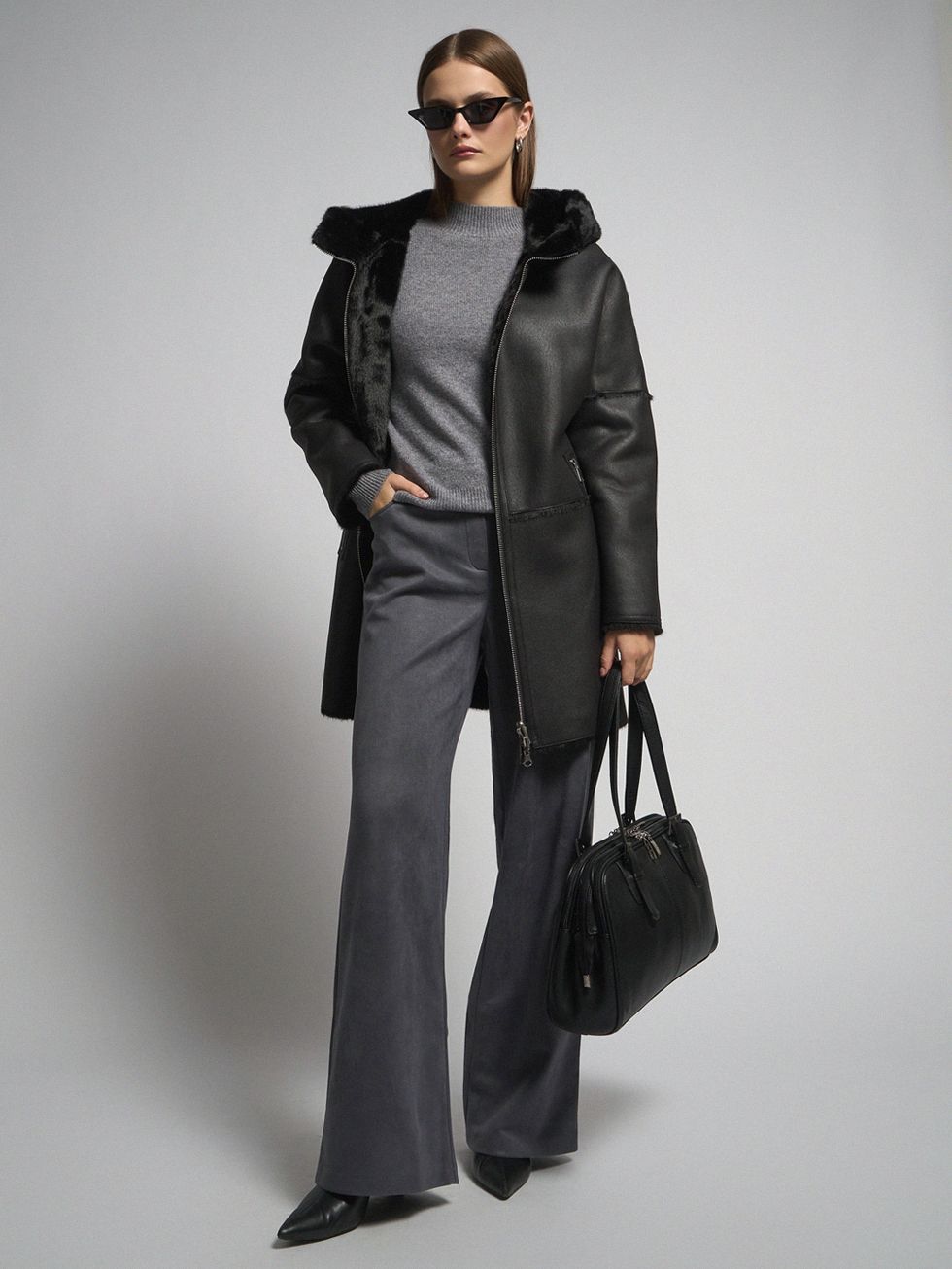 ДУБЛЕНКА ЖЕНСКАЯ, ЧЕРНАЯ