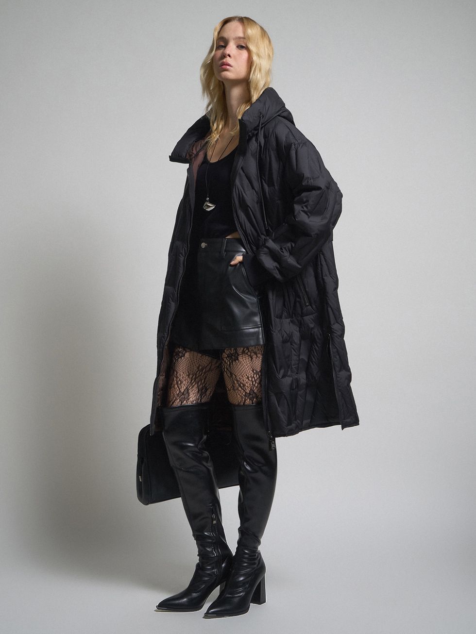 ПУХОВИК ЖЕНСКИЙ, ЧЕРНЫЙ