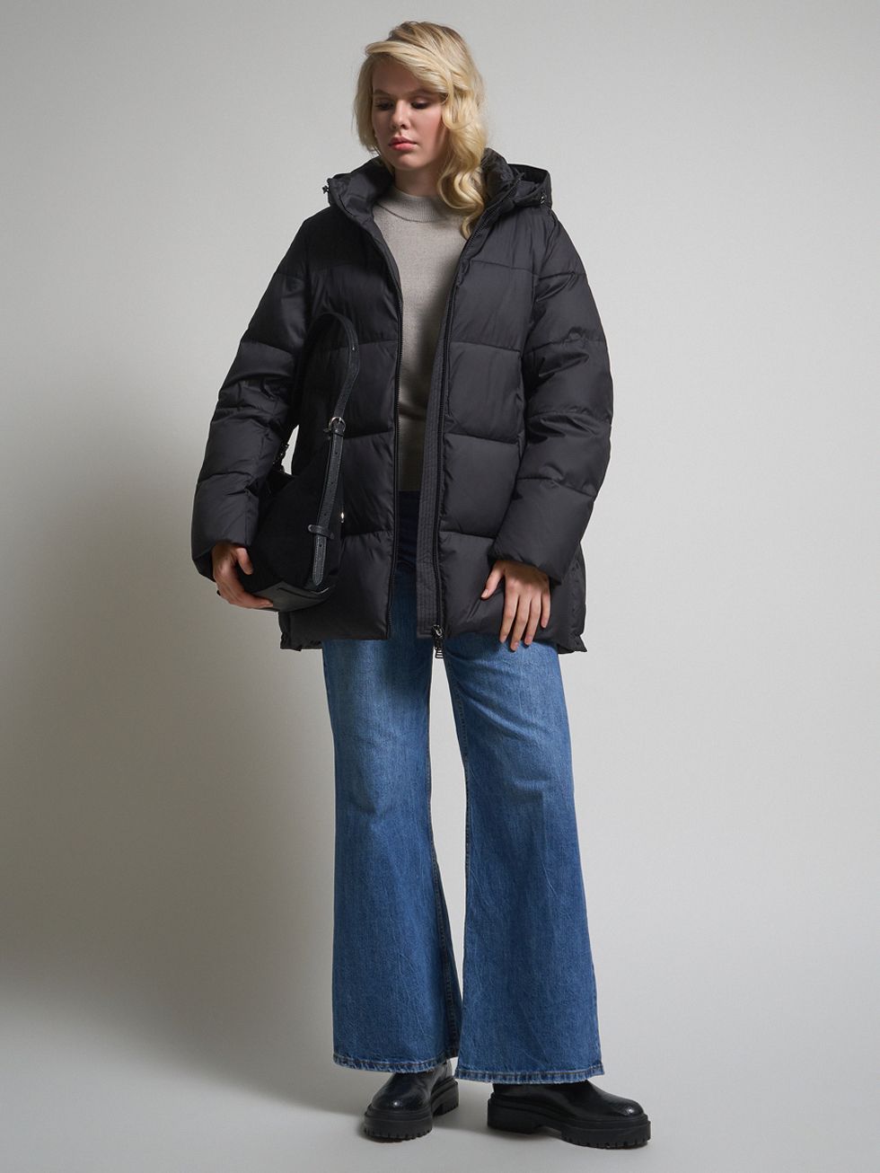 ПУХОВИК ЖЕНСКИЙ, ЧЕРНЫЙ