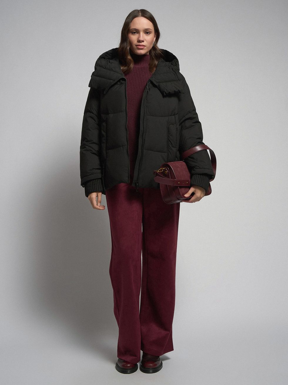 ПУХОВИК ЖЕНСКИЙ, ЧЕРНЫЙ