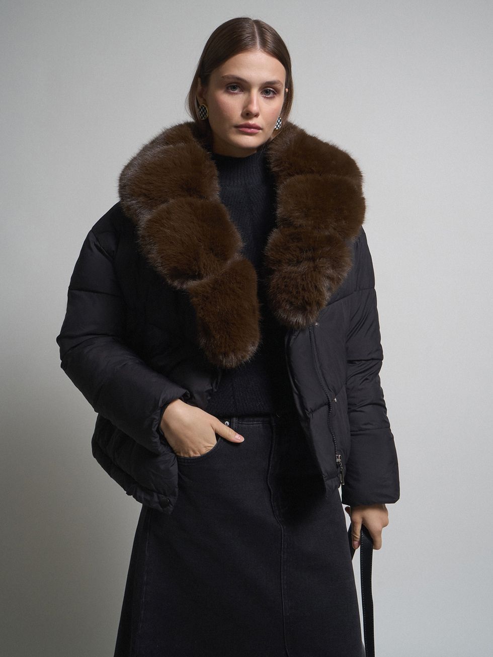 ПУХОВИК ЖЕНСКИЙ, ЧЕРНЫЙ