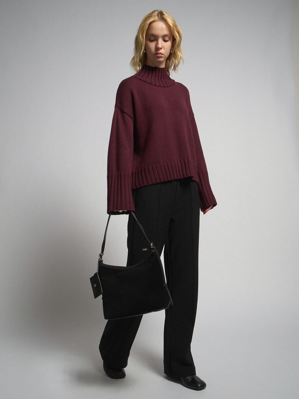 БРЮКИ ЖЕНСКИЕ, ЧЕРНЫЕ