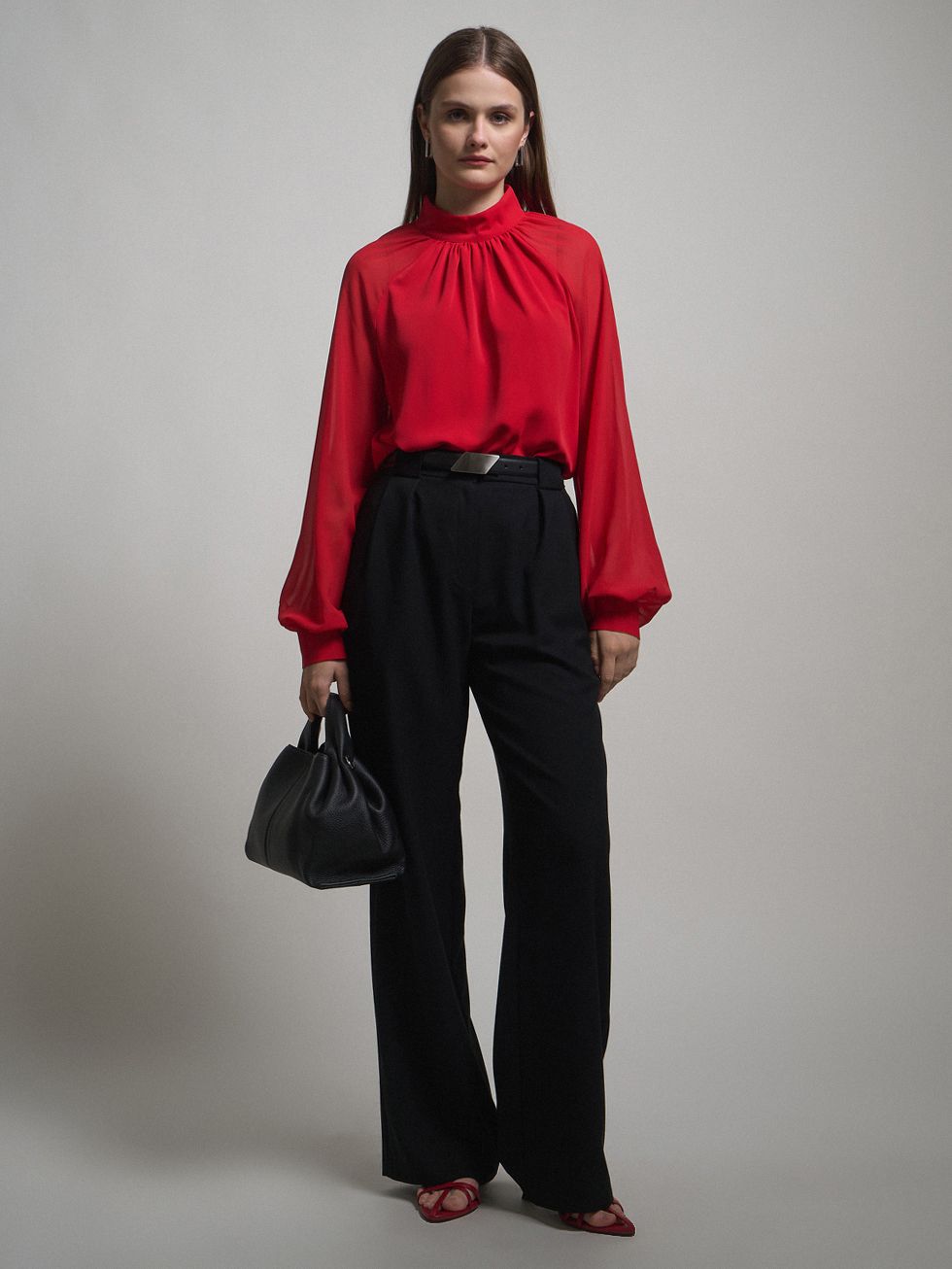 БРЮКИ ЖЕНСКИЕ, ЧЕРНЫЕ