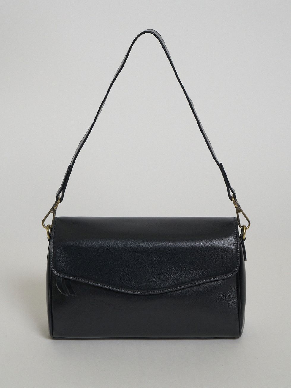 СУМКА ЖЕНСКАЯ, ЧЕРНАЯ