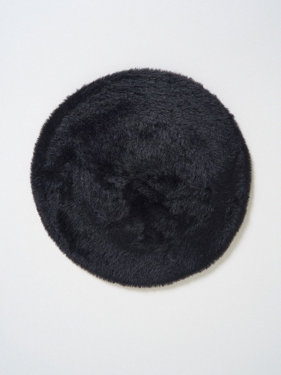 ШАПКА ЖЕНСКАЯ, ЧЕРНАЯ
