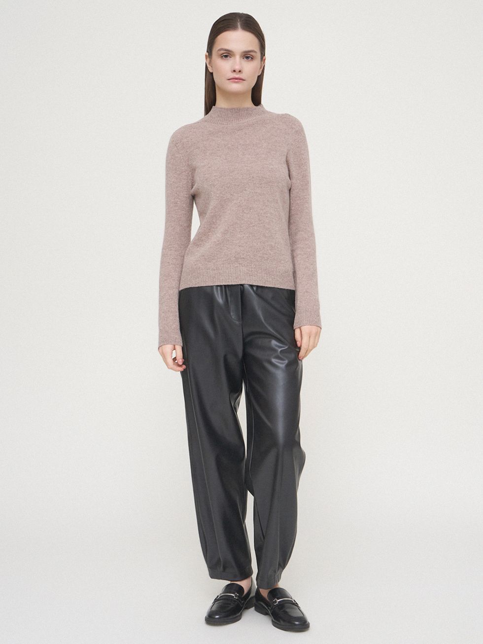 БРЮКИ ЖЕНСКИЕ, ЧЕРНЫЕ