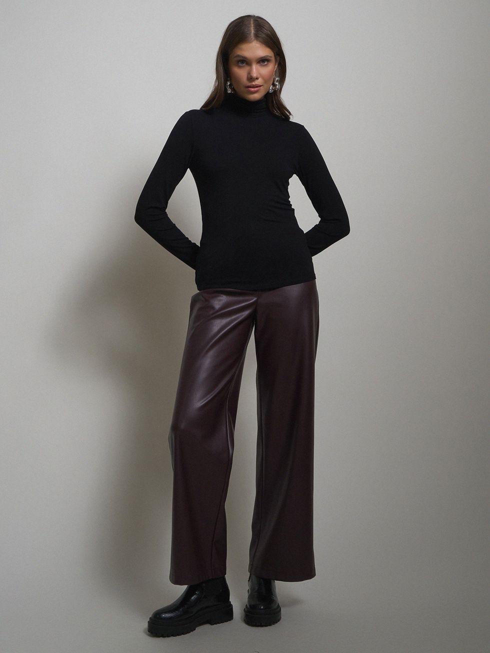 ДЖЕМПЕР ЖЕНСКИЙ, ЧЕРНЫЙ