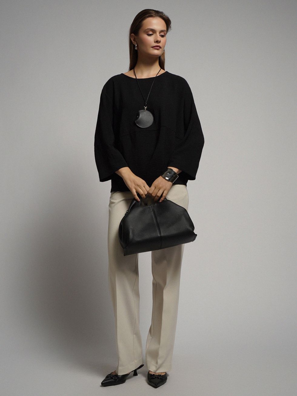 БЛУЗА ЖЕНСКАЯ, ЧЕРНАЯ