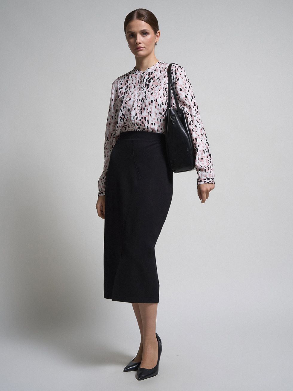 ЮБКА ЖЕНСКАЯ, БЕЛАЯ