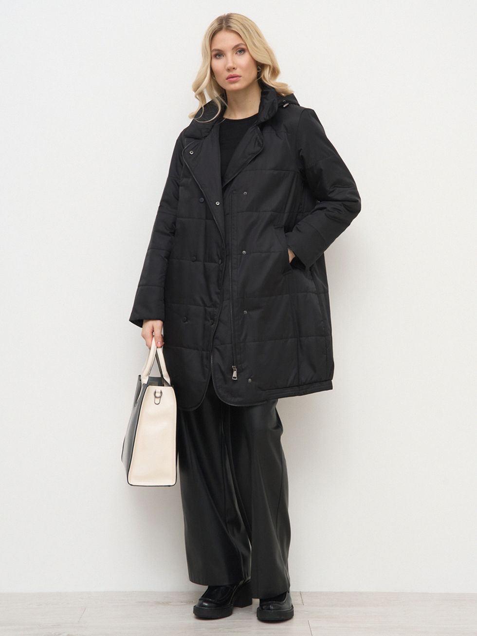 ВЕТРОВКА ЖЕНСКАЯ, ЧЕРНАЯ