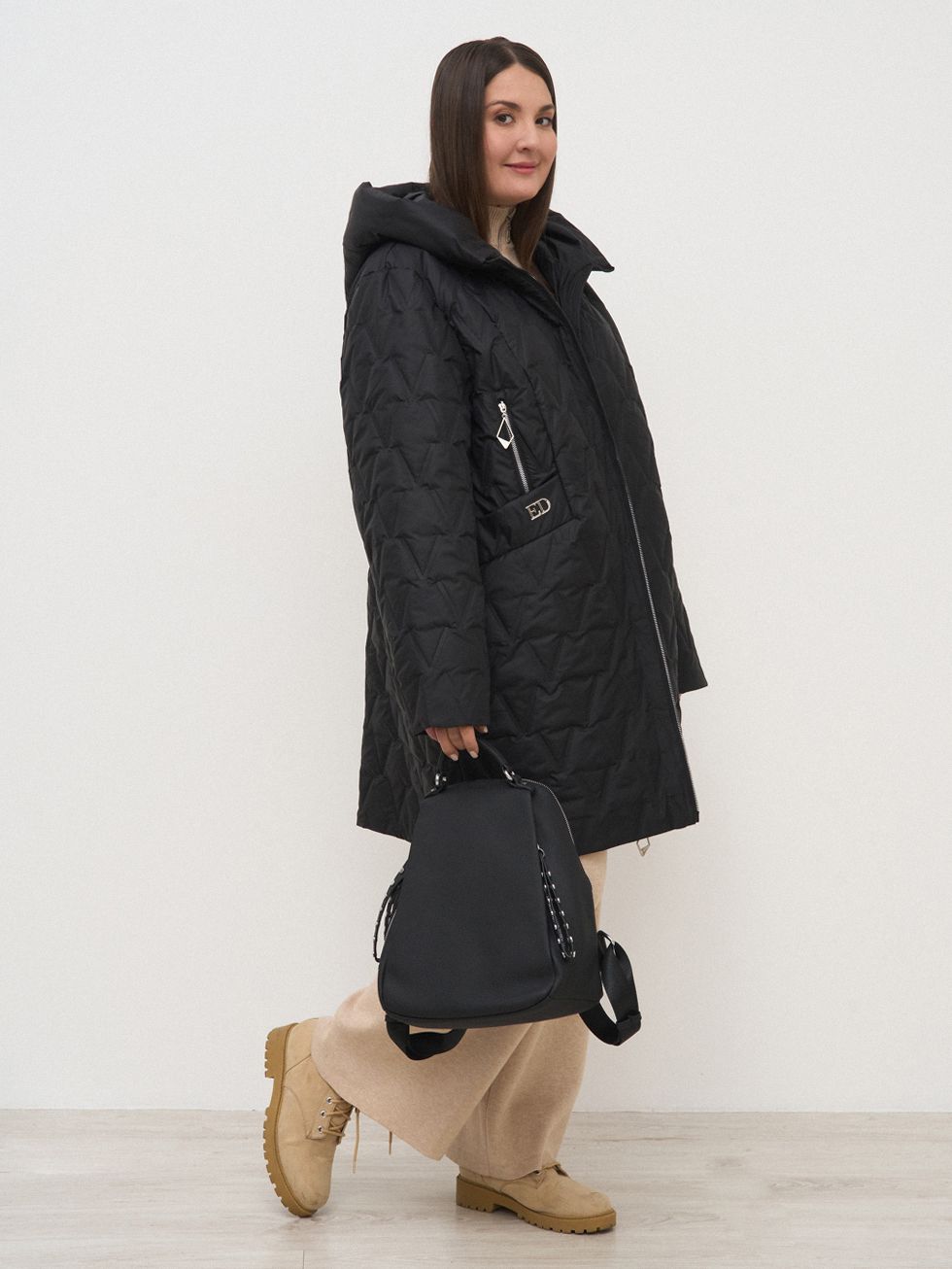 ВЕТРОВКА ЖЕНСКАЯ, ЧЕРНАЯ