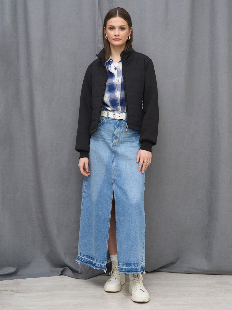 ВЕТРОВКА ЖЕНСКАЯ, ЧЕРНАЯ