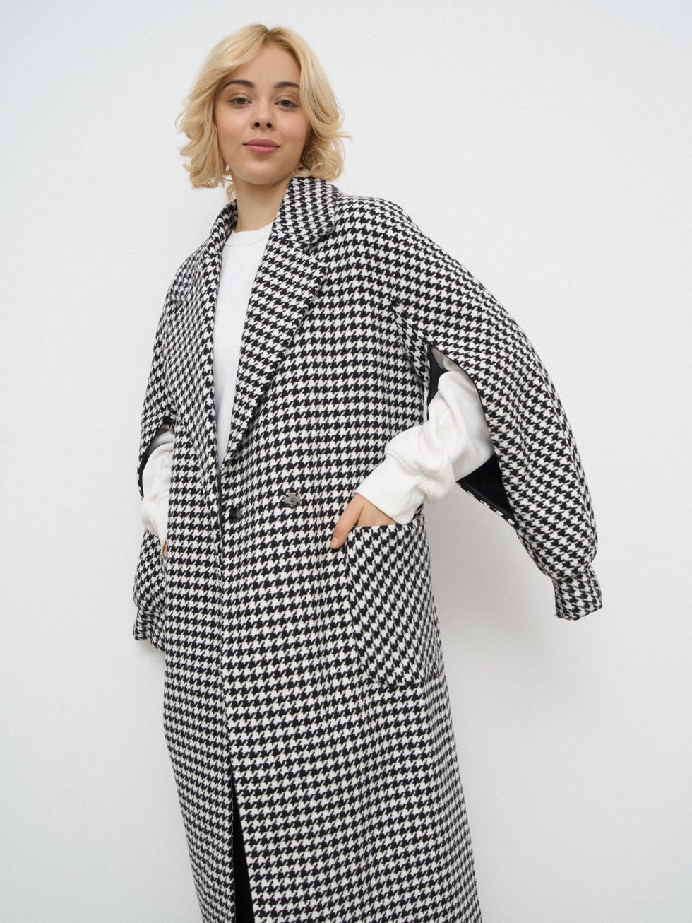 ТЕКСТИЛЬНОЕ ПАЛЬТО ЖЕНСКОЕ, ЧЕРНОЕ/БЕЛОЕ
