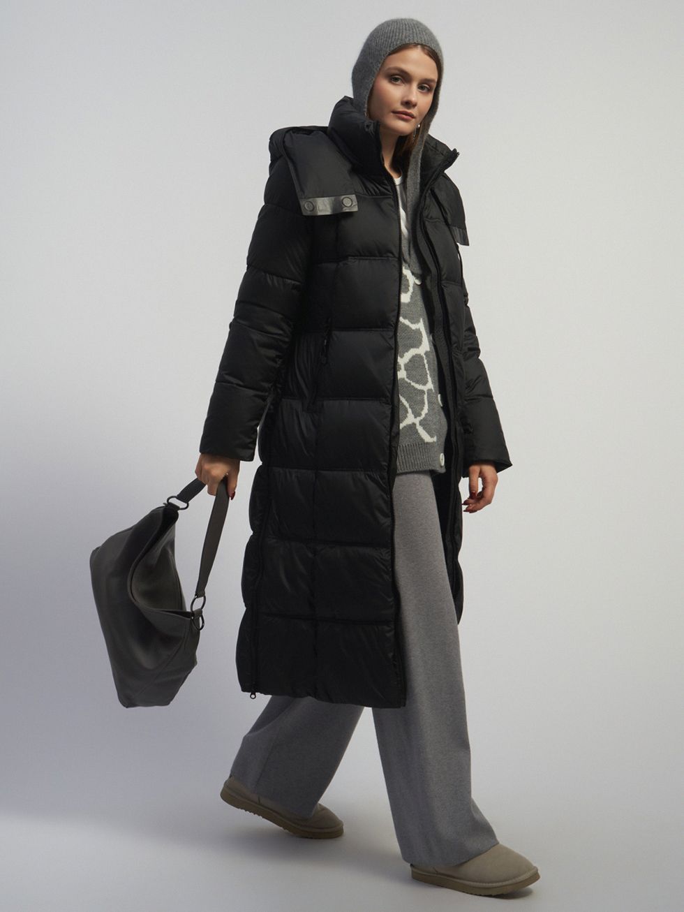 ПУХОВИК ЖЕНСКИЙ, ЧЕРНЫЙ