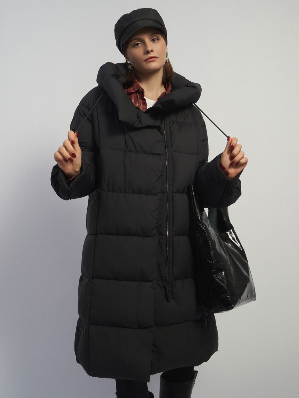 ПУХОВИК ЖЕНСКИЙ, ЧЕРНЫЙ