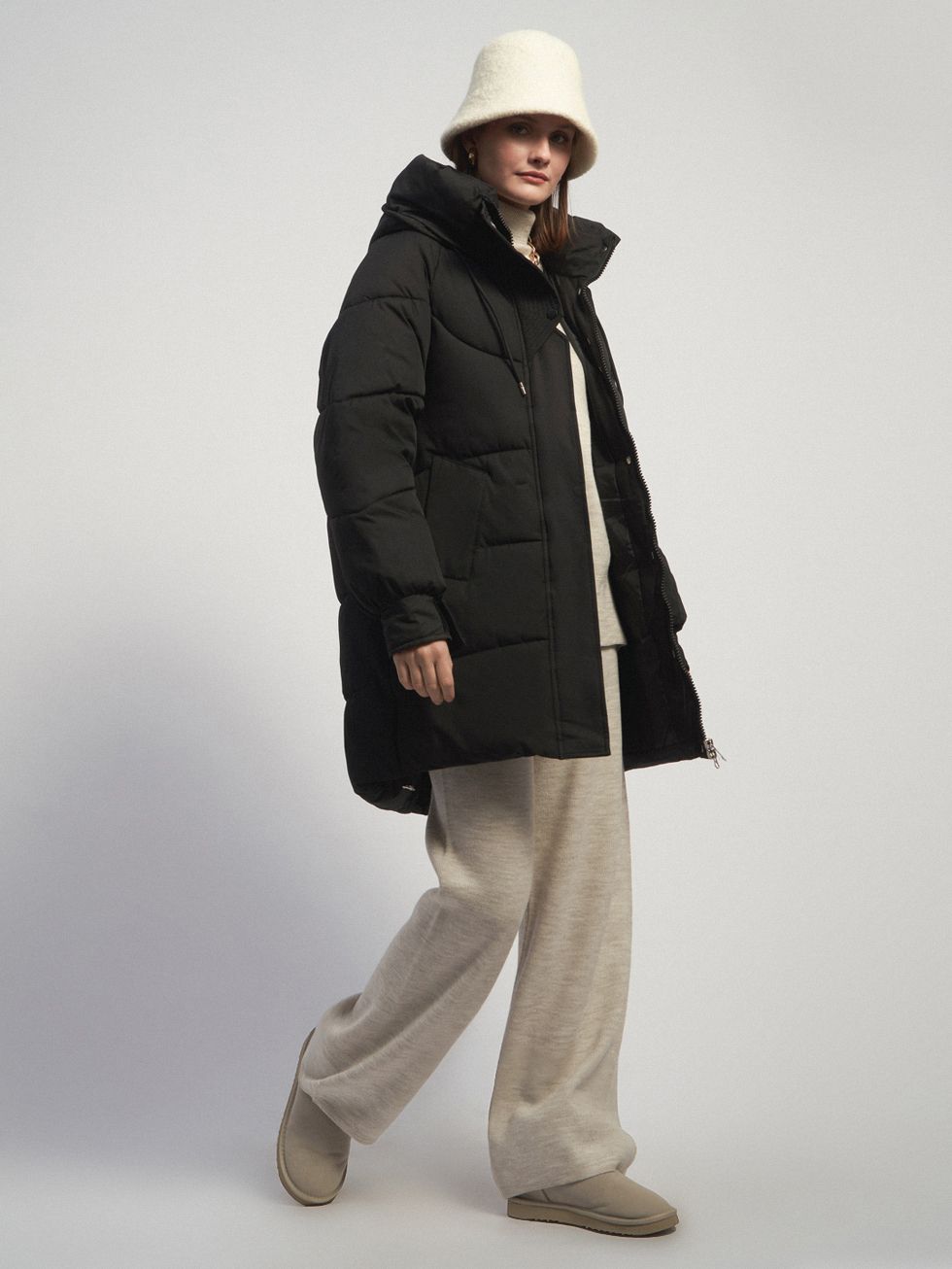 ПУХОВИК ЖЕНСКИЙ, ЧЕРНЫЙ