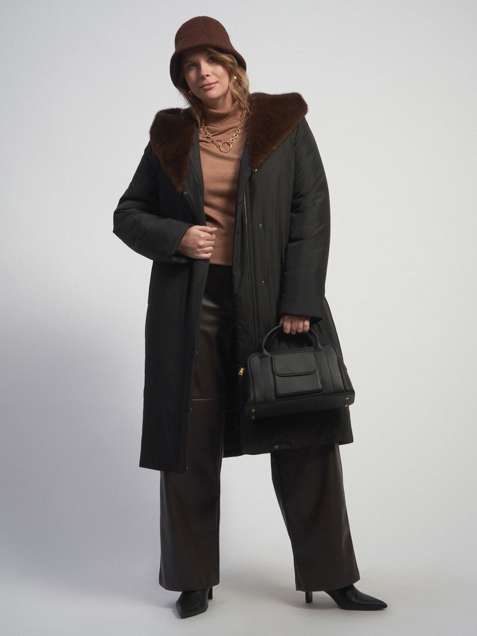 ПУХОВИК ЖЕНСКИЙ, ЧЕРНЫЙ