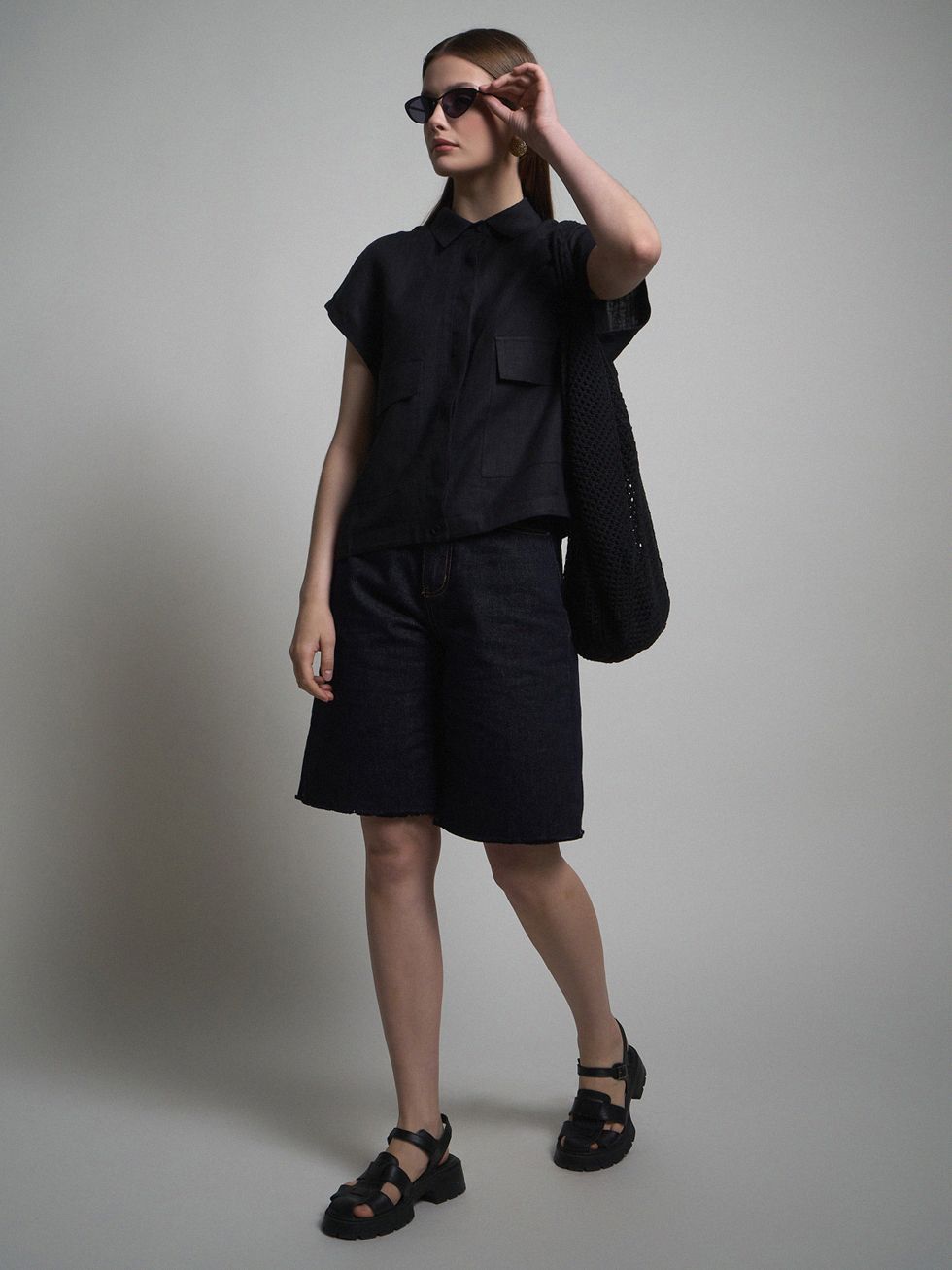 БЛУЗА ЖЕНСКАЯ, ЧЕРНАЯ