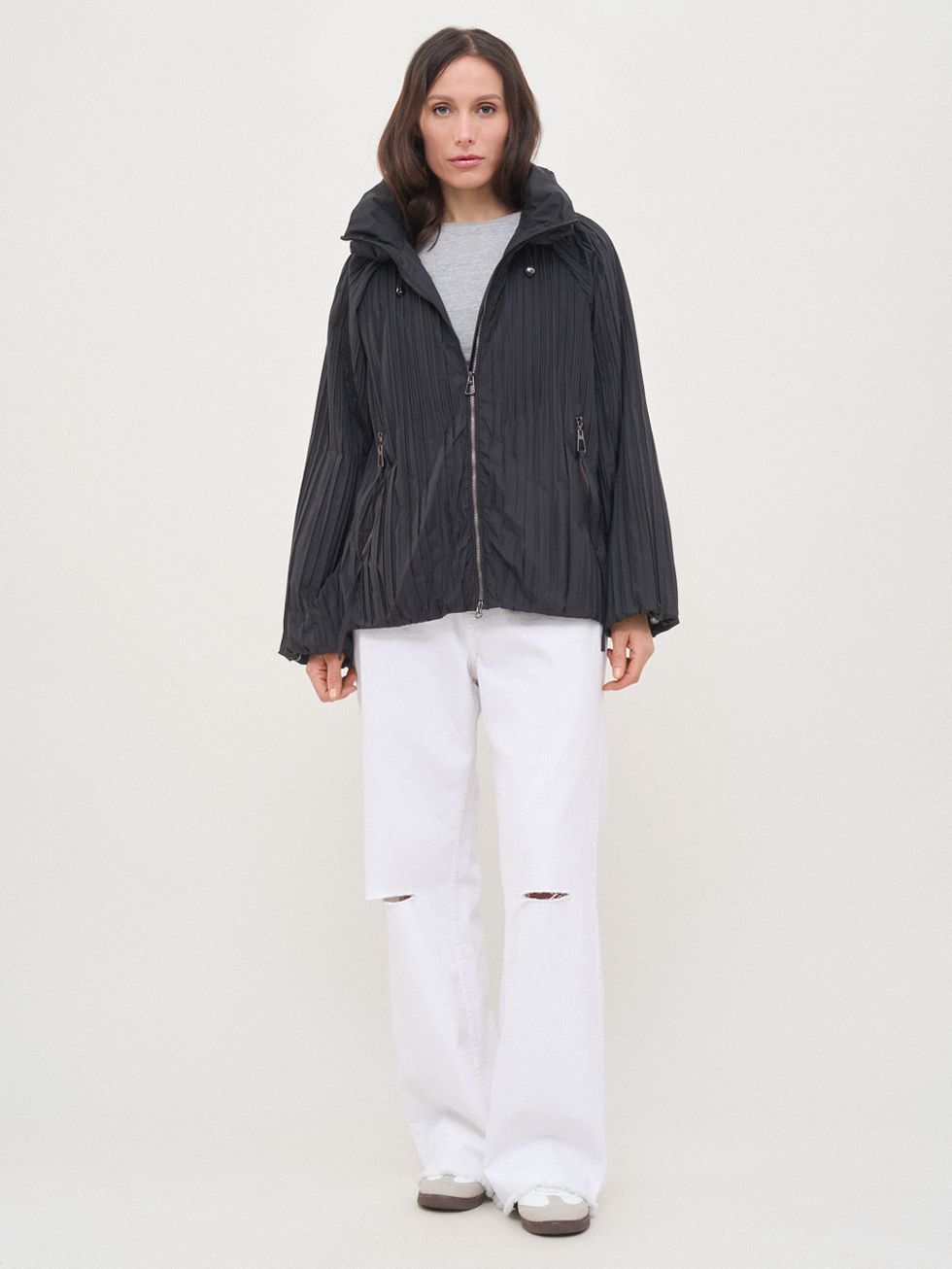 ВЕТРОВКА ЖЕНСКАЯ, ЧЕРНАЯ