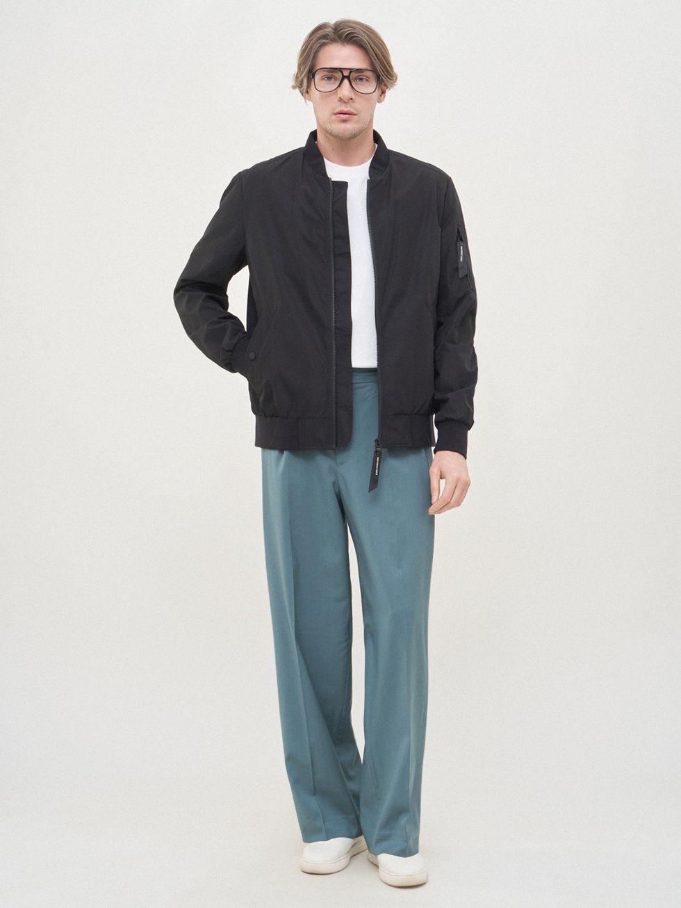 ВЕТРОВКА МУЖСКАЯ, ЧЕРНАЯ