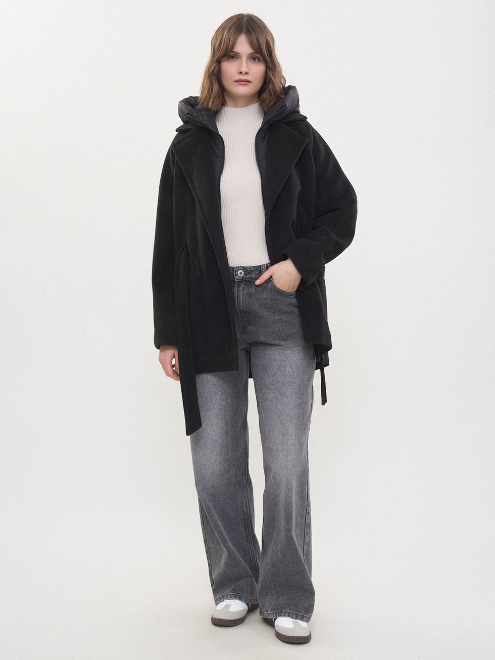 ТЕКСТИЛЬНАЯ КУРТКА ЖЕНСКАЯ, ЧЕРНАЯ