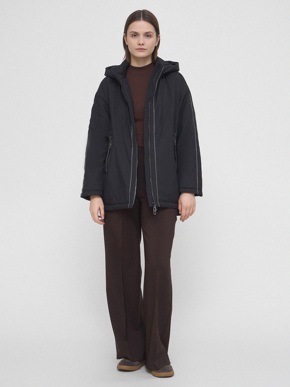 ВЕТРОВКА ЖЕНСКАЯ, ЧЕРНАЯ