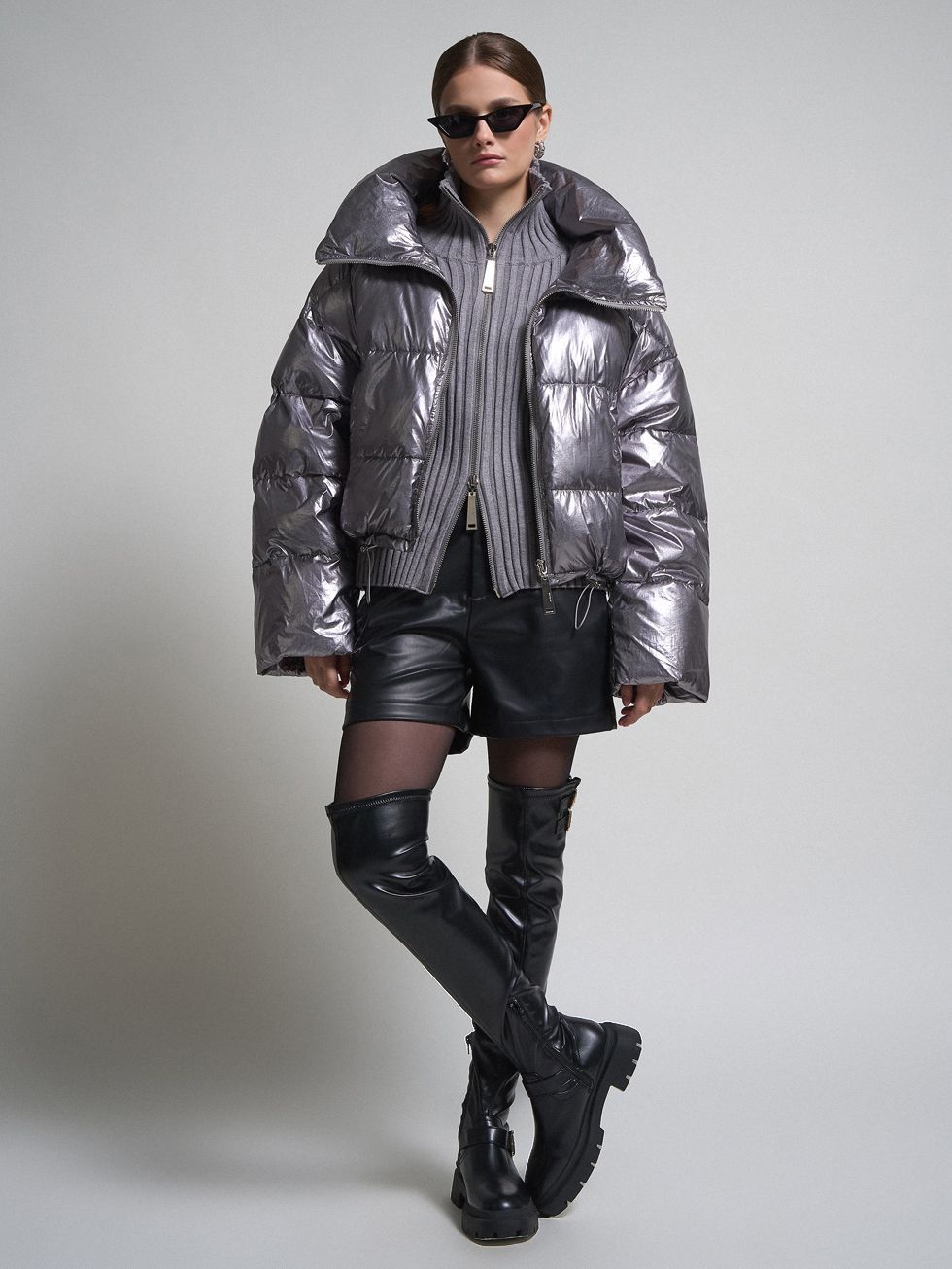 ПУХОВИК ЖЕНСКИЙ, СЕРЫЙ МЕТАЛЛИК