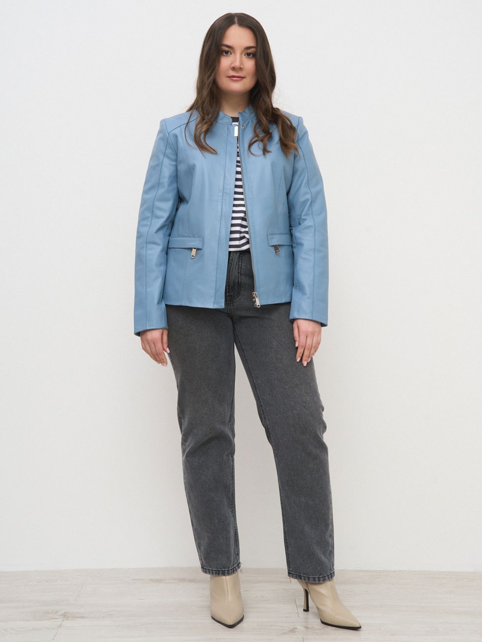 КОЖАНАЯ КУРТКА ЖЕНСКАЯ, ГОЛУБАЯ
