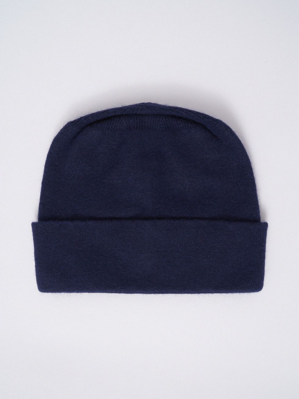 ШАПКА ЖЕНСКАЯ, ТЕМНО-СИНЯЯ