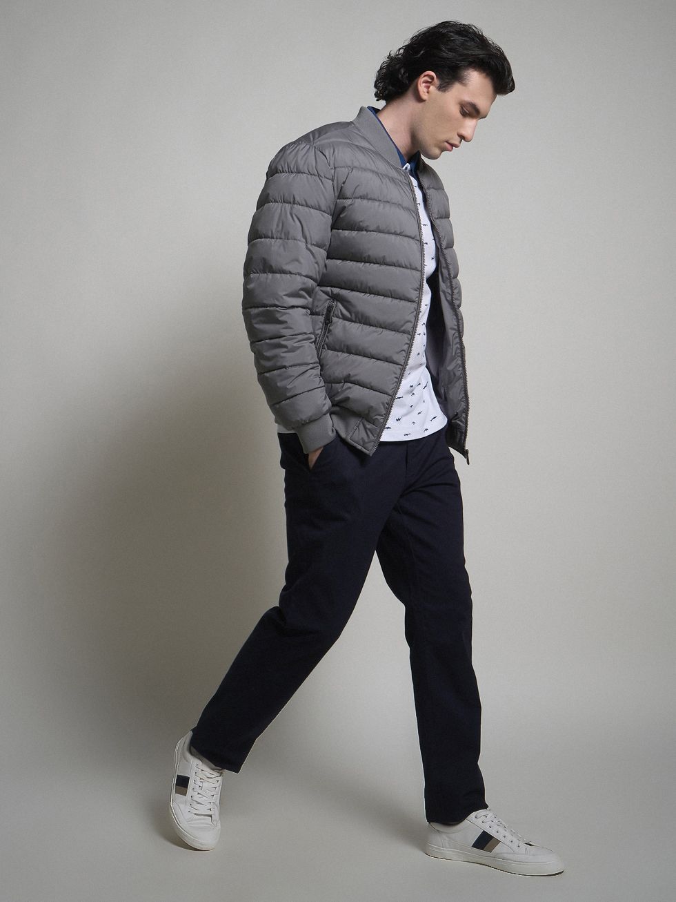 ВЕТРОВКА МУЖСКАЯ, СВЕТЛО-СЕРАЯ