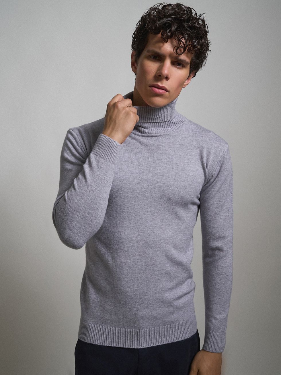 ДЖЕМПЕР МУЖСКОЙ, СВЕТЛО-СЕРЫЙ