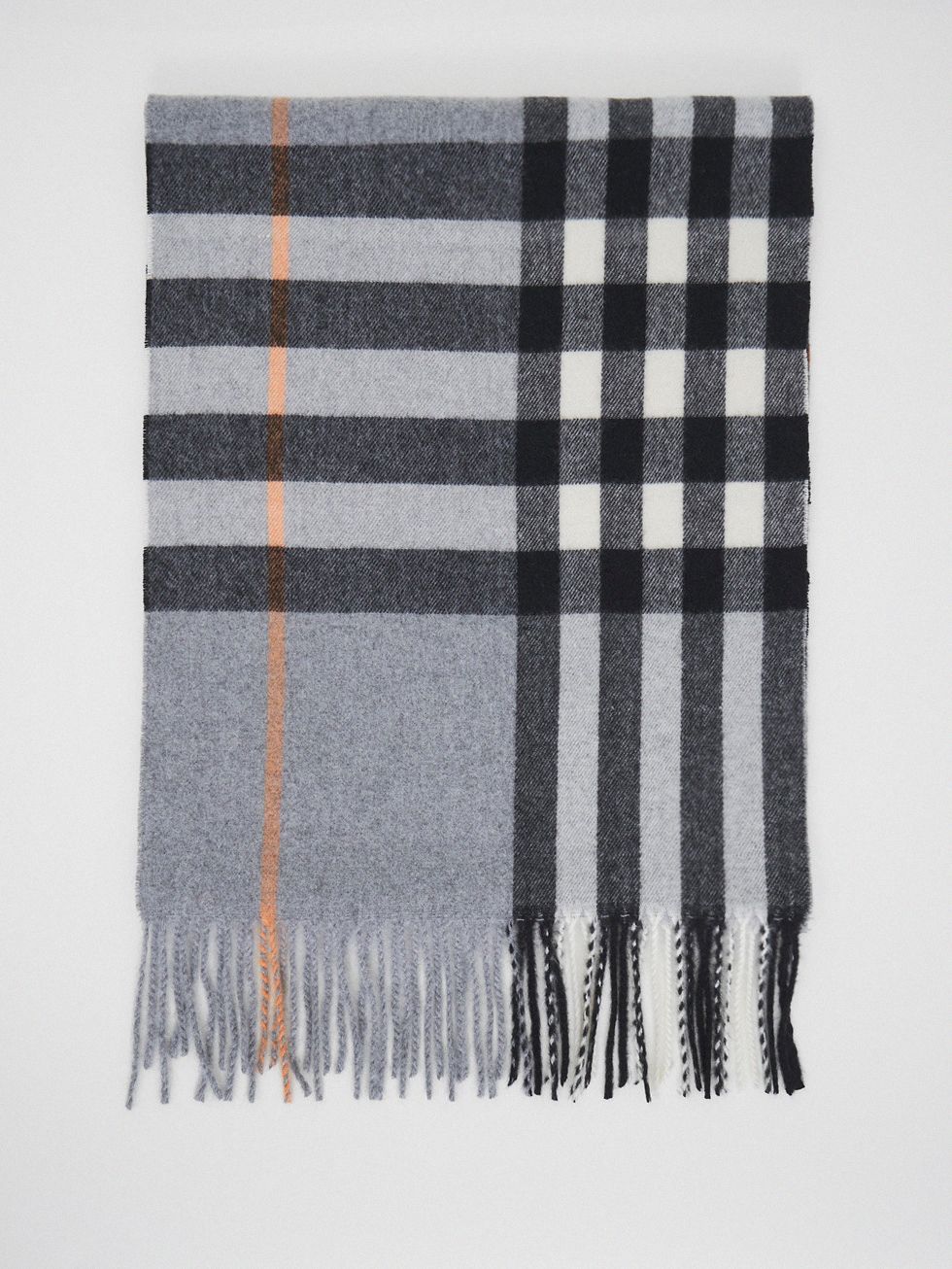 ШАРФ МУЖСКОЙ, СВЕТЛО-СЕРЫЙ