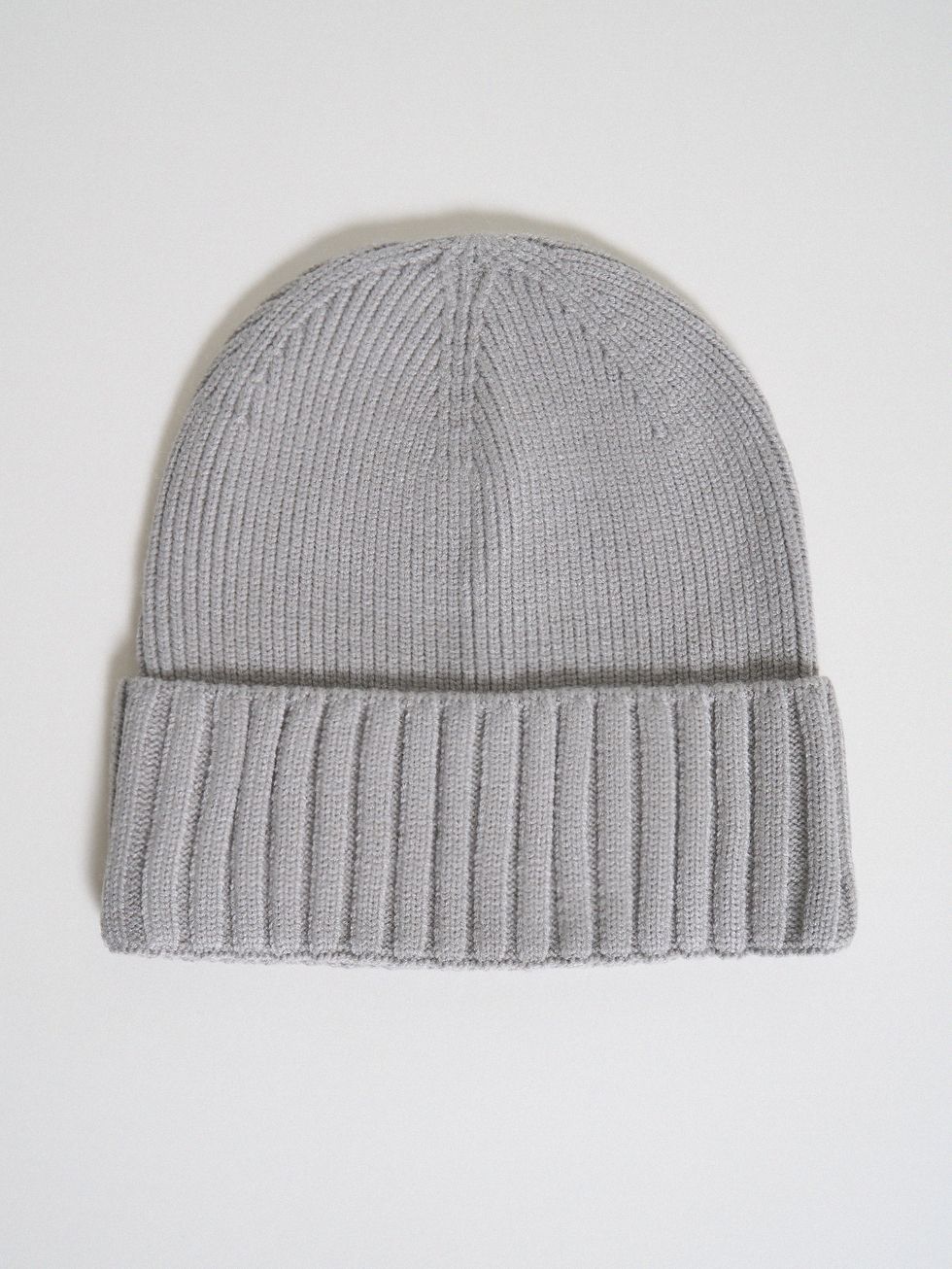 ШАПКА МУЖСКАЯ, СВЕТЛО-СЕРАЯ