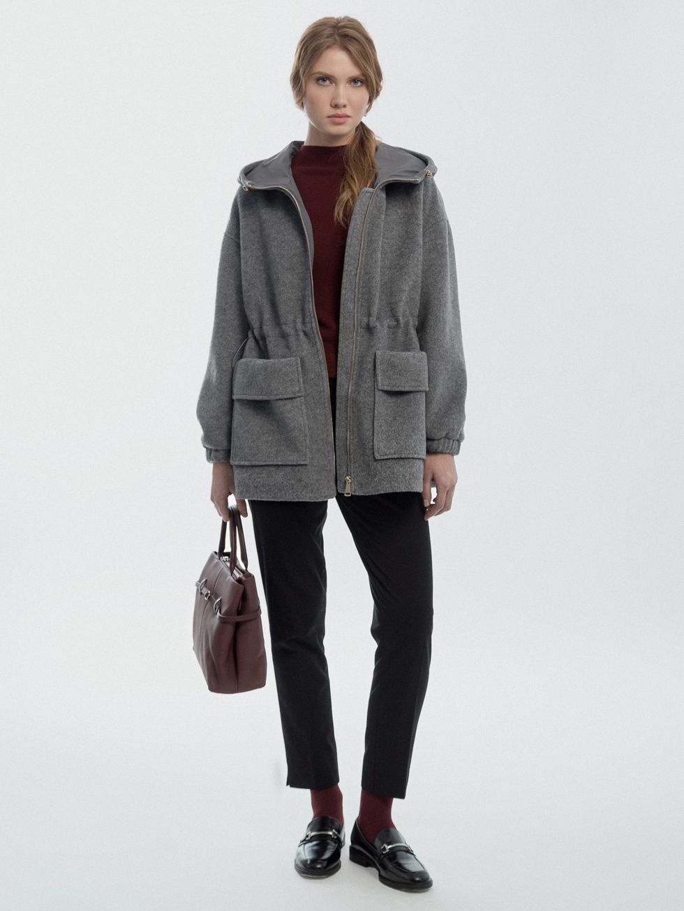 ТЕКСТИЛЬНАЯ КУРТКА ЖЕНСКАЯ, СВЕТЛО-СЕРАЯ