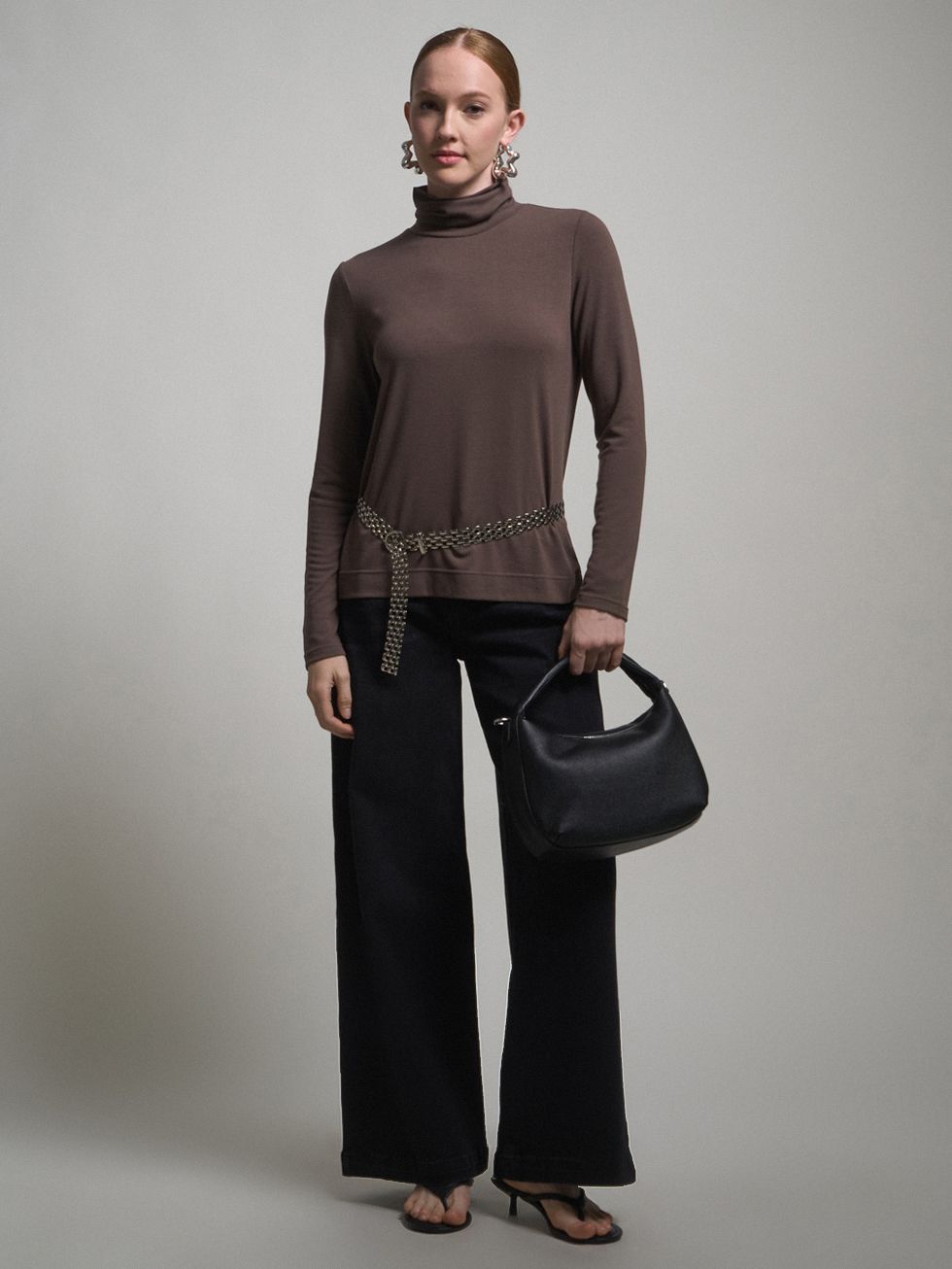 ДЖИНСЫ ЖЕНСКИЕ, ТЕМНО-СЕРЫЕ