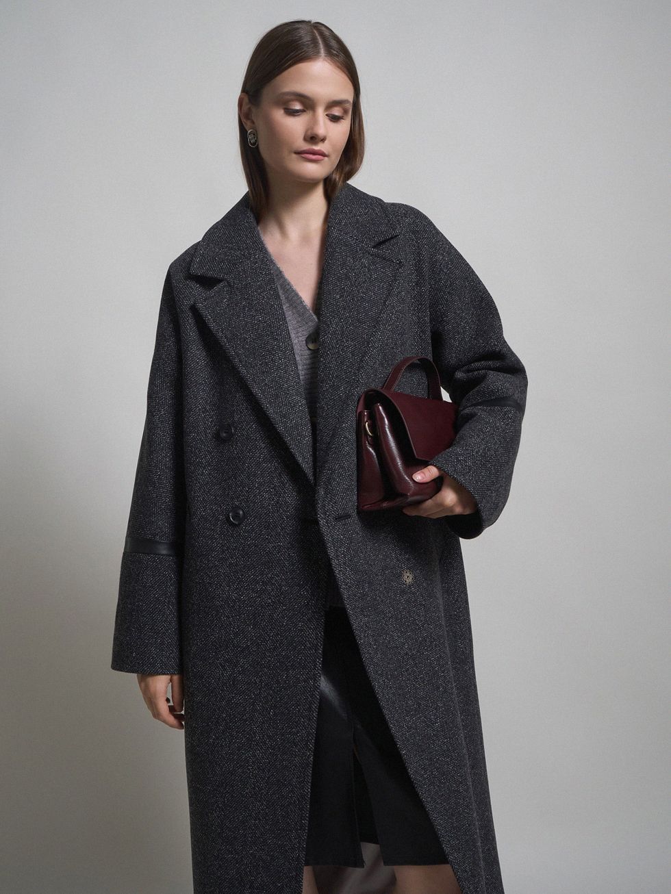 ТЕКСТИЛЬНОЕ ПАЛЬТО ЖЕНСКОЕ, ТЕМНО-СЕРОЕ
