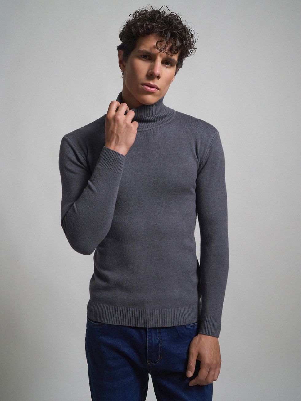 ДЖЕМПЕР МУЖСКОЙ, ТЕМНО-СЕРЫЙ