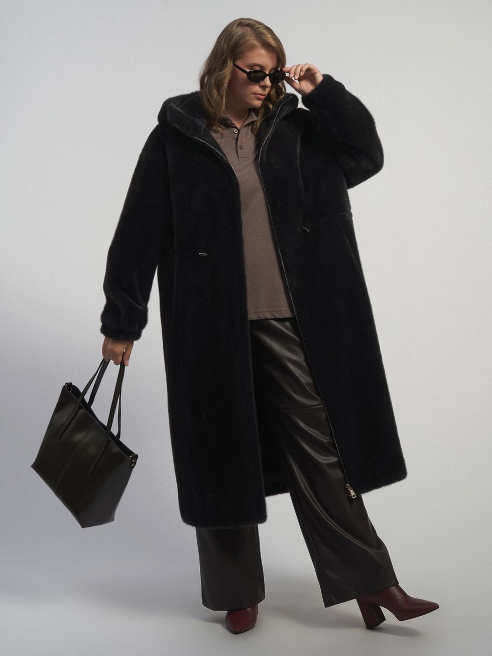 ШУБА ТЕМНО-СЕРАЯ, ЭКО-МЕХ